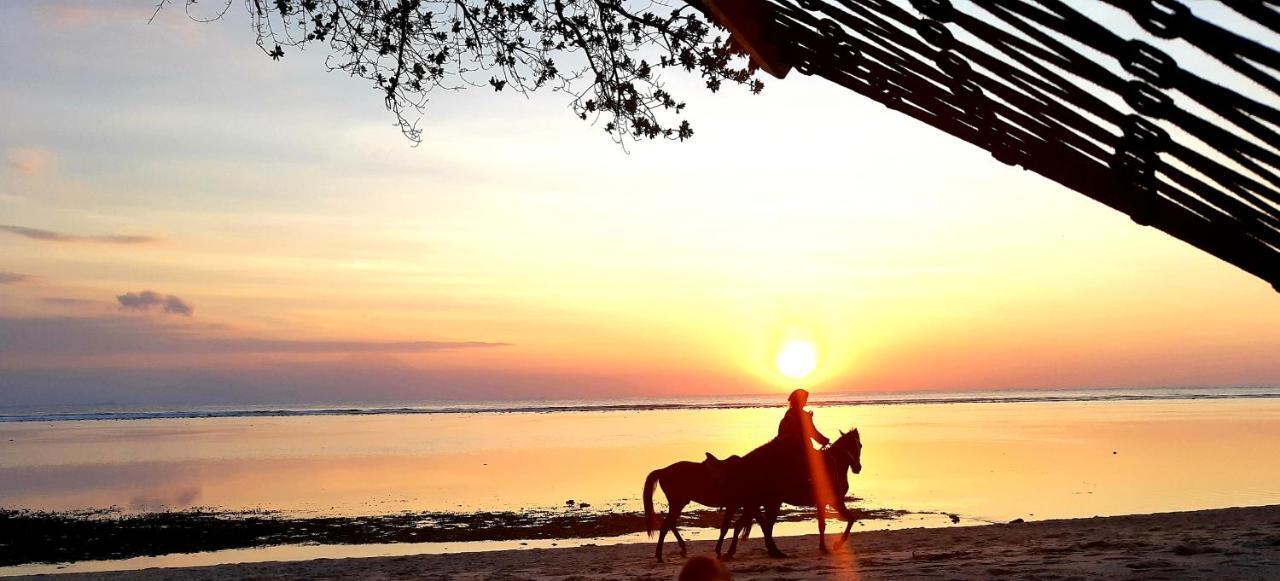 Ocean Soul Hotel Gili Trawangan Bagian luar foto